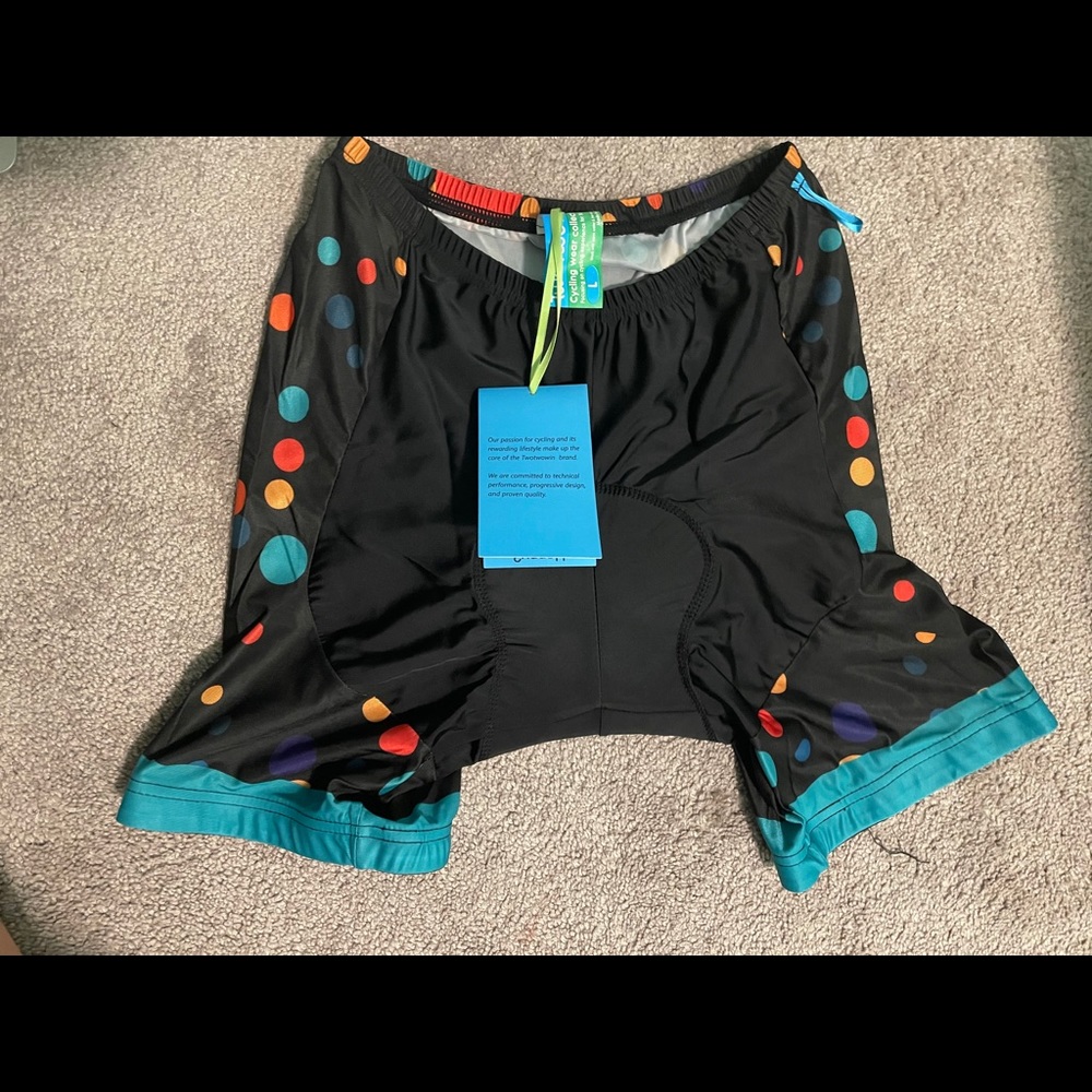 Twotwowin biking shorts